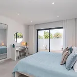 Mia, Quinta Da Foz
