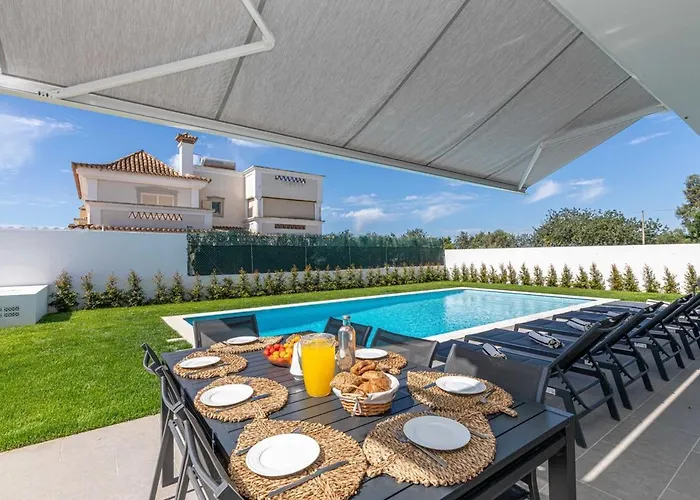 Mia, Quinta Da Foz *